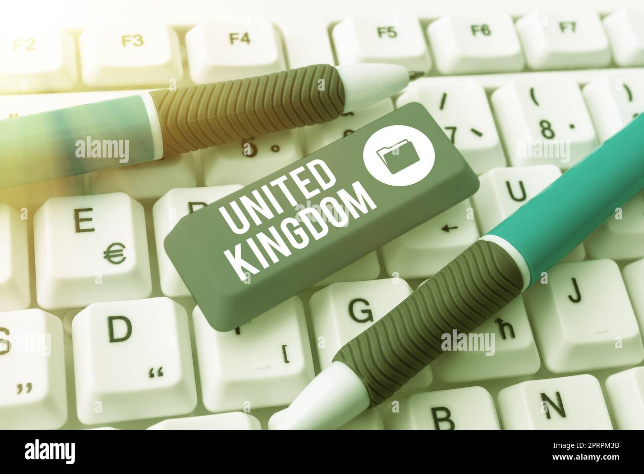 Cartello con l'indicazione United KingdomIsland Country situata al largo della costa nord-occidentale dell'Europa. Business Showcase Island Country, situata al largo della costa nord-occidentale dell'Europa Foto Stock