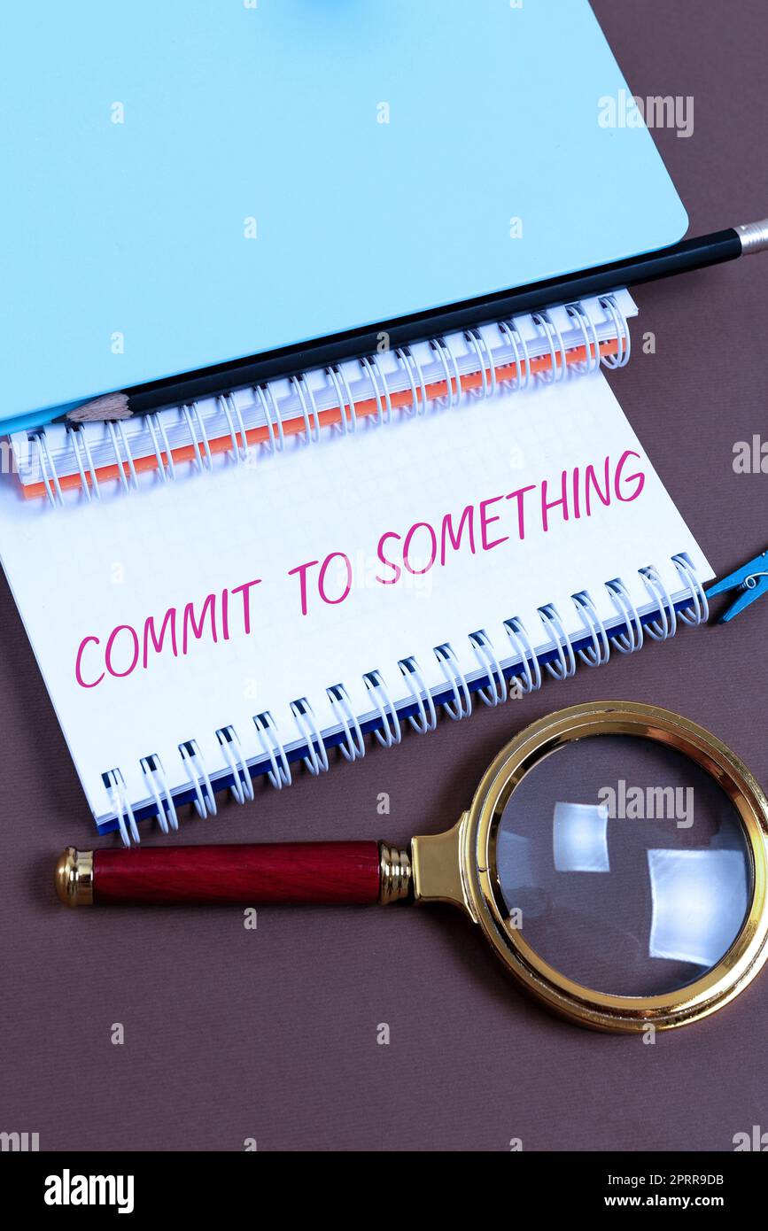 Didascalia concettuale impegnarsi a qualcosa, Business Concept Consulenza società Esperti dare consulenza professionale Foto Stock