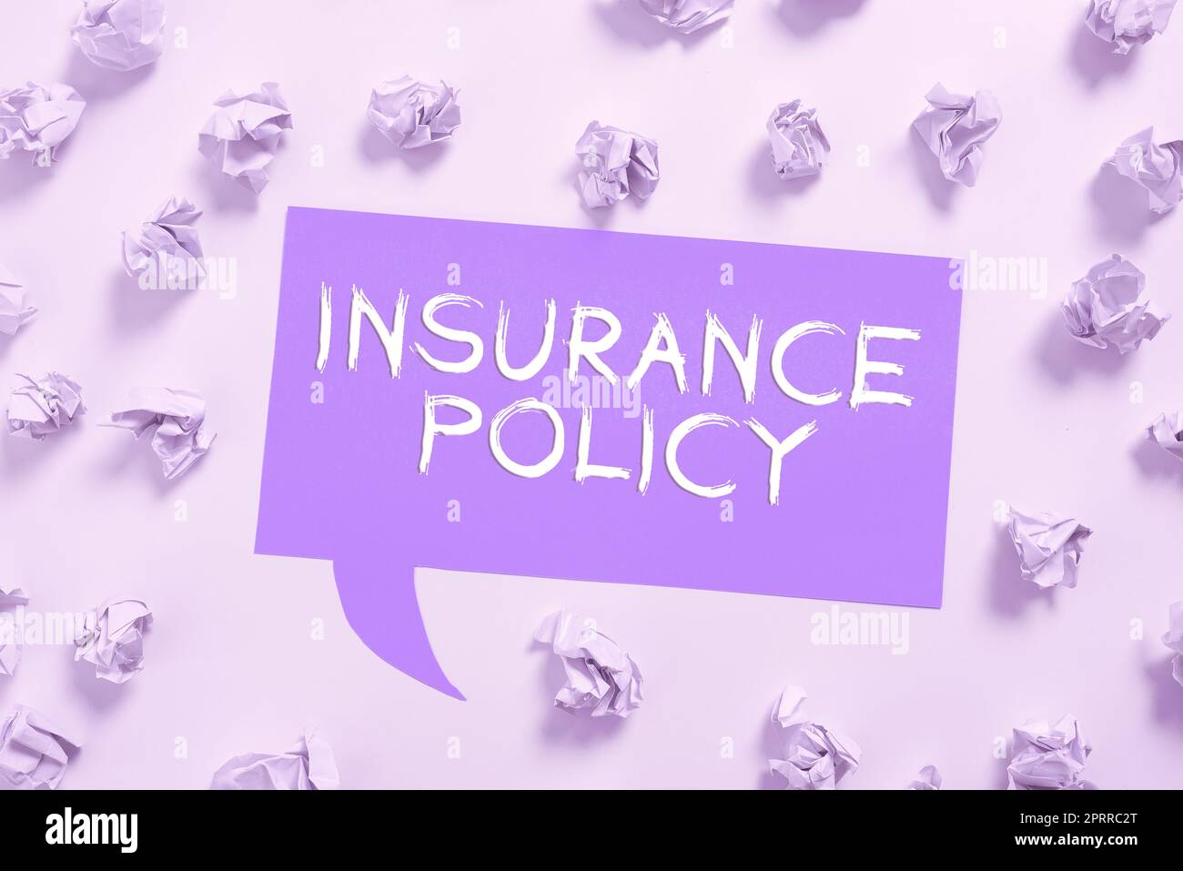 Didascalia di testo che presenta la polizza assicurativa, il costo del debito della vetrina aziendale che si è verificato durante un periodo di tempo Foto Stock