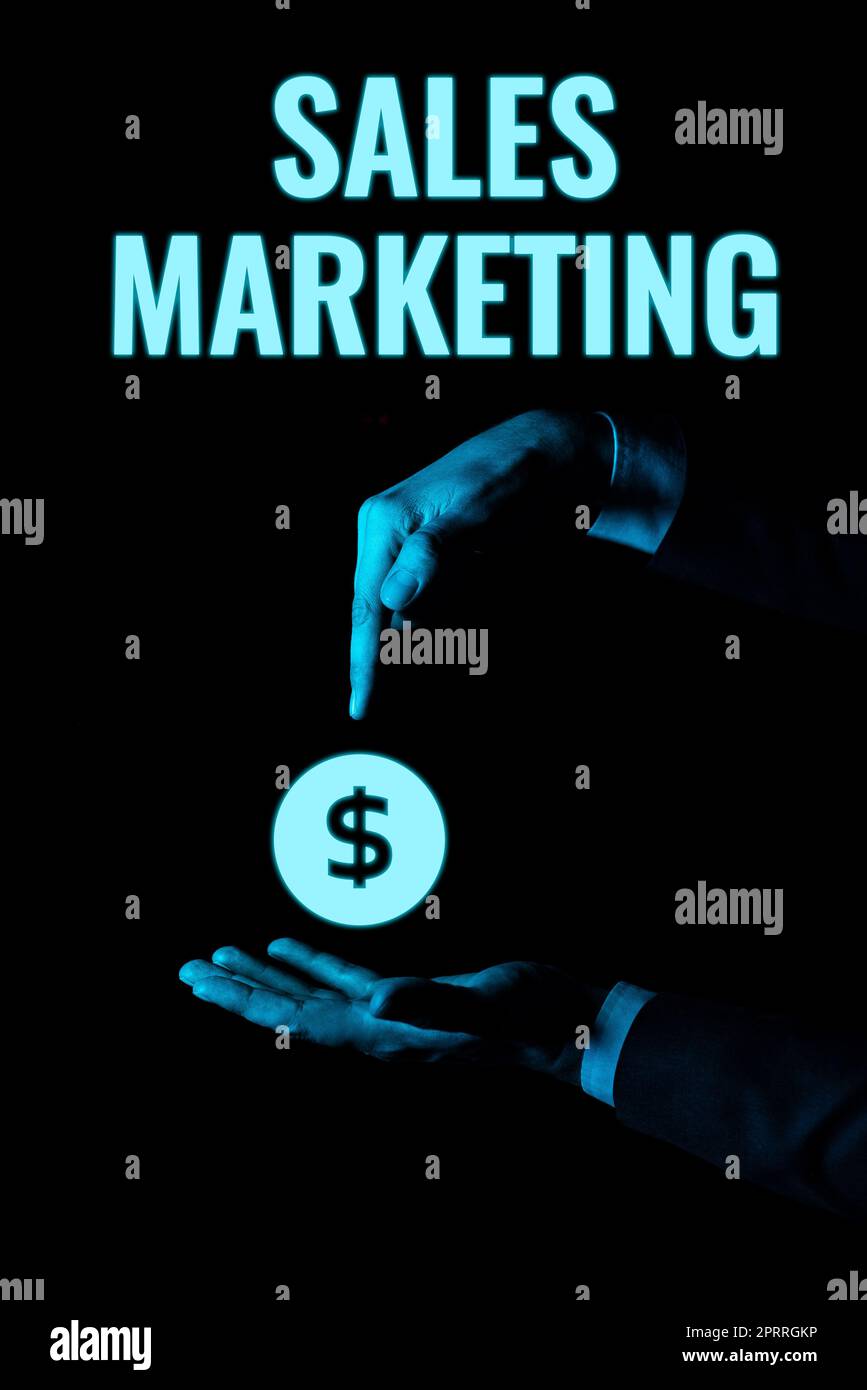 Scrittura visualizzazione del testo Gestione del rischio valutazione dei rischi finanziari o problemi relativi alle procedure. Concetto che significa introdurre un prodotto o un servizio per essere acquistati Foto Stock