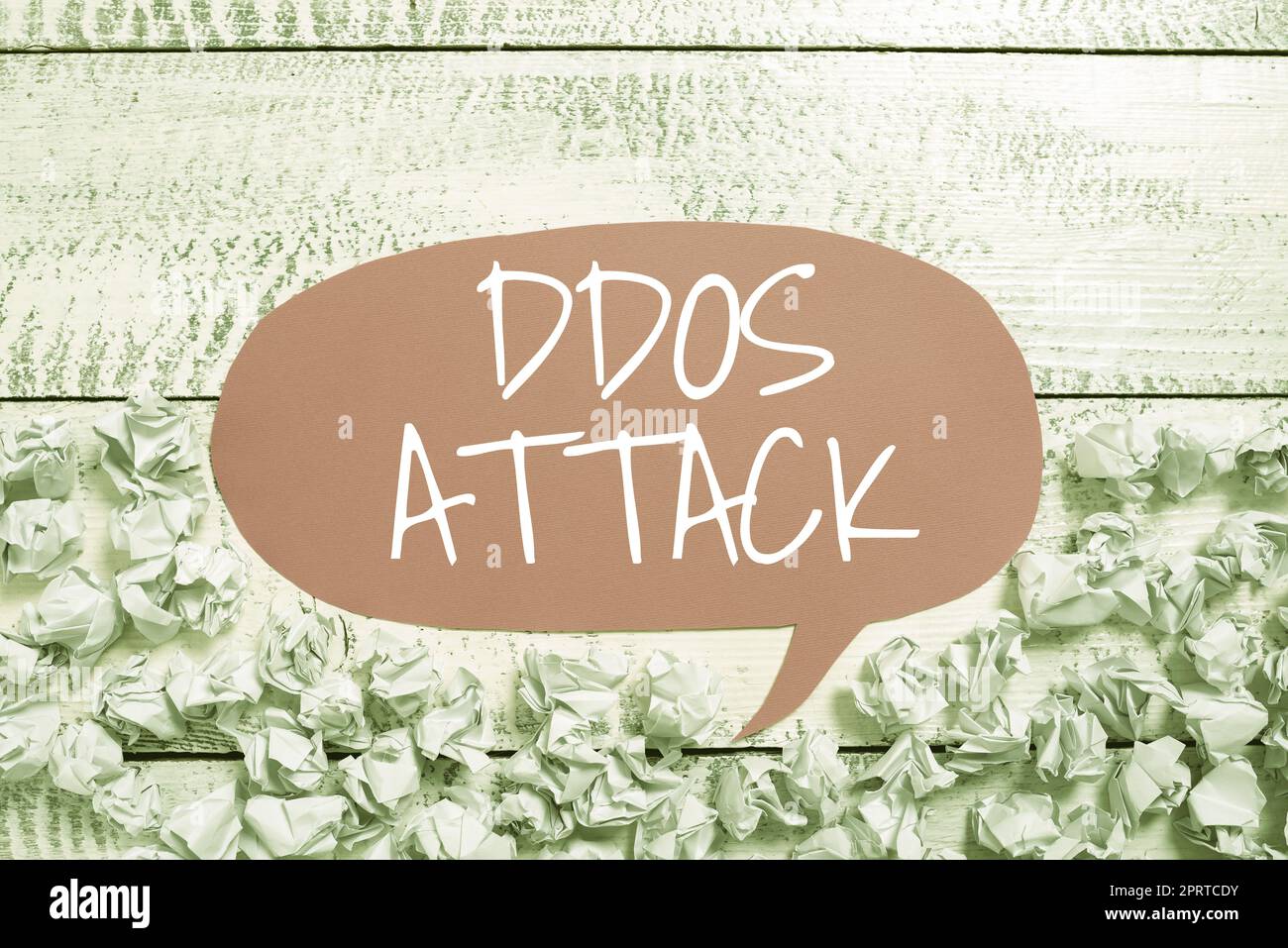 Testo che mostra l'ispirazione per l'attacco DDoS. Word for perpetator cerca di rendere la risorsa di rete non disponibile Foto Stock