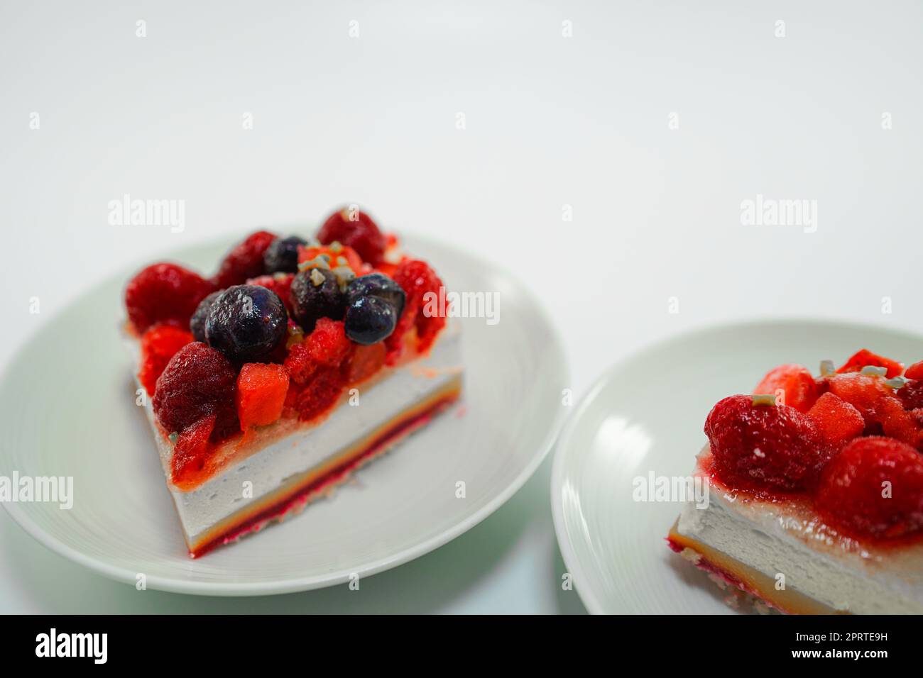 Immagine di Tiramisus di frutta (parte posteriore bianca) Foto Stock