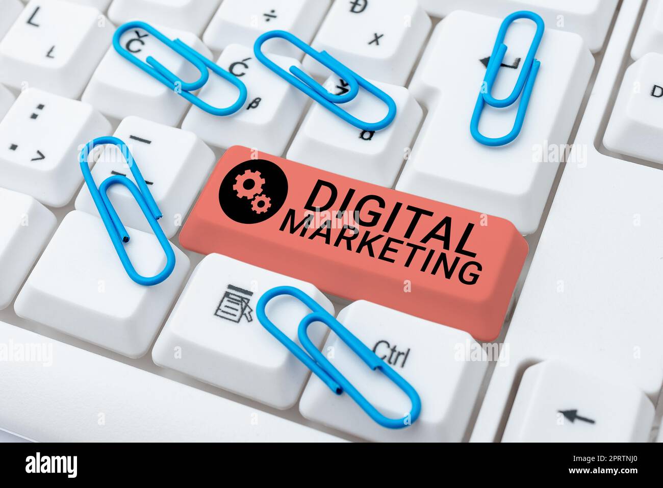 Segno che visualizza il marketingSearch Engine Optimazation paga per l'annuncio di scatto Internet. Word for Search Engine Optimazation Pay per Click ad Internet Foto Stock