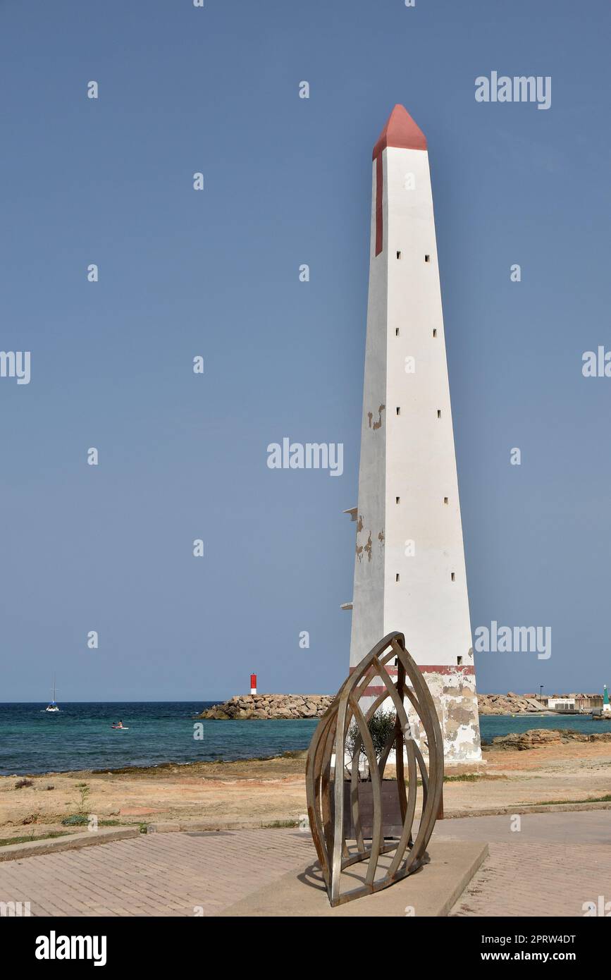 obelisco a CAN Picafort Foto Stock