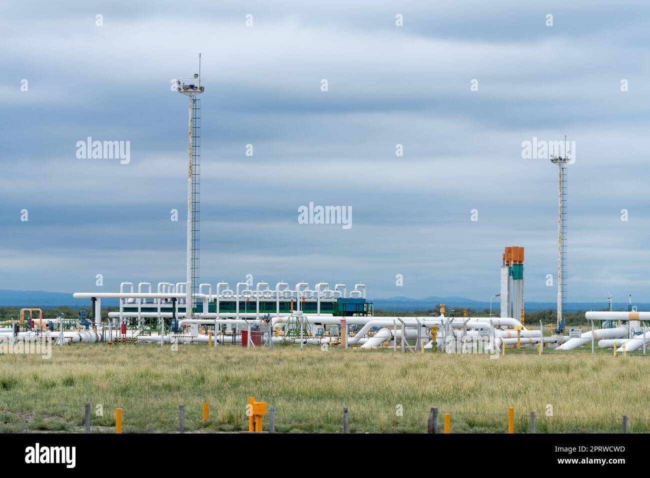 Una stazione di compressione per gasdotti nei pressi di Beazley, San Luis, Argentina. Foto Stock