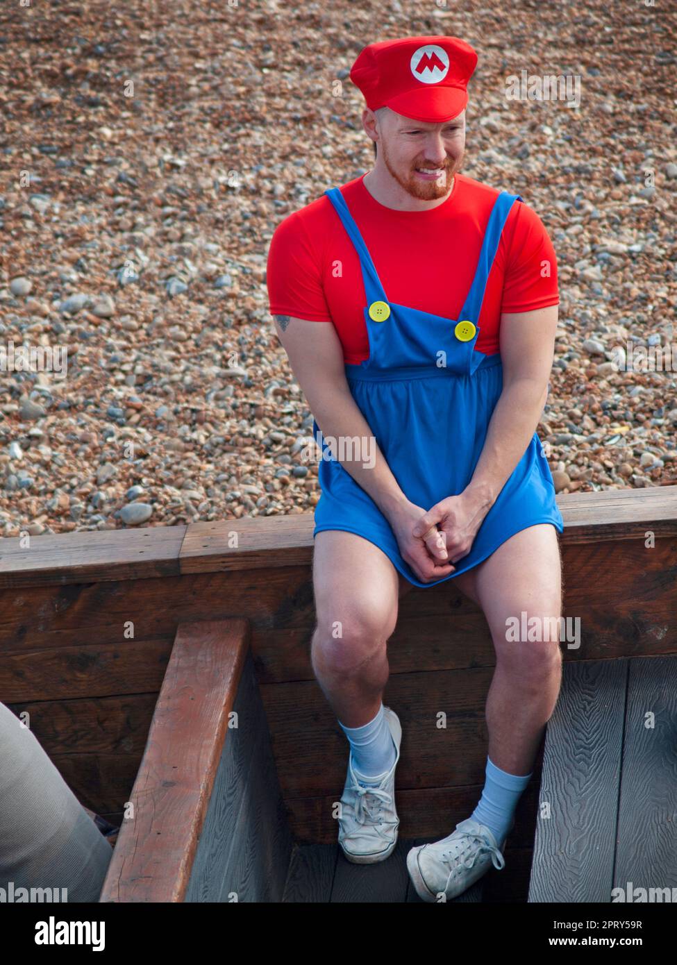 Lo sposo ad uno stag fare a Brighton, Inghilterra Foto Stock
