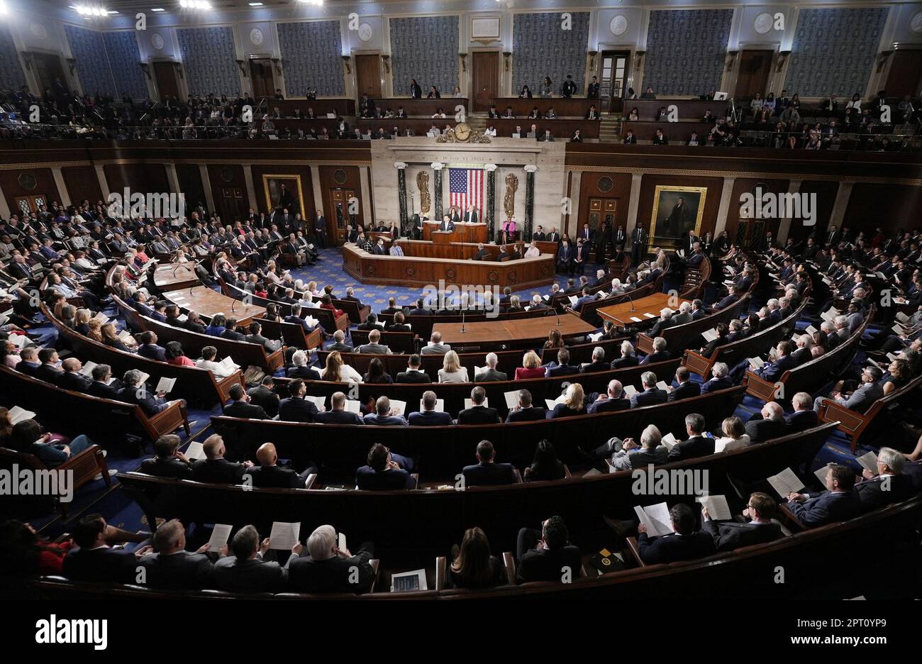 Washington, Stati Uniti. 27th Apr, 2023. Il presidente sudcoreano Yoon Suk Yeol consegna un discorso a una sessione congiunta del Congresso negli Stati Uniti Campidoglio a Washington DC Giovedì, 27 aprile 2023. Il presidente Joe Biden e il presidente Yoon hanno annunciato un nuovo piano chiave il mercoledì con l'obiettivo di scoraggiare l'aggressione nordcoreana. Foto di Ken Cedeno/UPI Credit: UPI/Alamy Live News Foto Stock