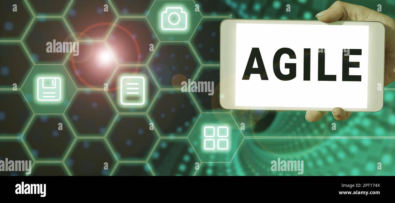 Didascalia concettuale Agile, Business Showcase l'approccio iterativo alla distribuzione del software crea il software in modo incrementale Foto Stock