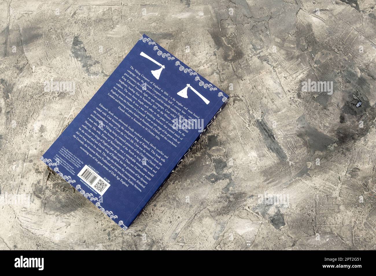 La conquista vichinga dell'Inghilterra nel 1016 una campagna più brutale della conquista normanna 50 anni dopo. WB Bartlett's 'King Cnut' è stato pubblicato nel 2016 Foto Stock