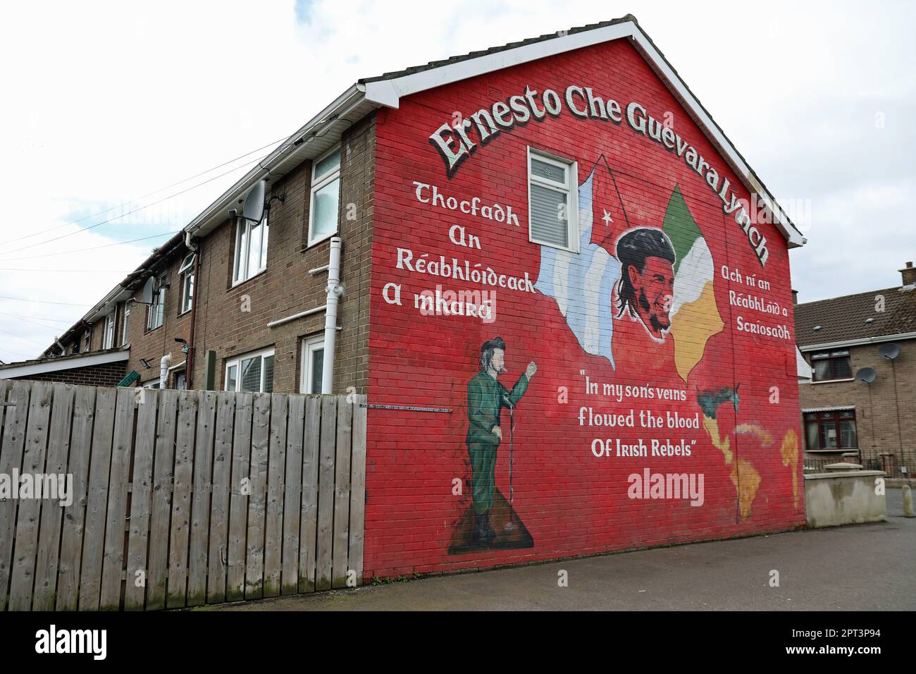 Ernesto che Guevara Lynch murale nel quartiere cattolico del Bogside a Derry Foto Stock
