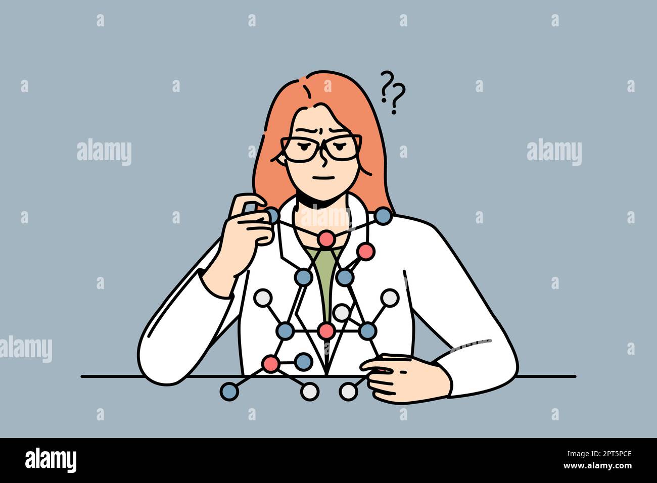 Scienziato donna seduto alla scrivania, guarda il modello di molecola. Lady in laboratorio risolve problemi di biochimica o genetica. Biochimico fa esperimenti Foto Stock