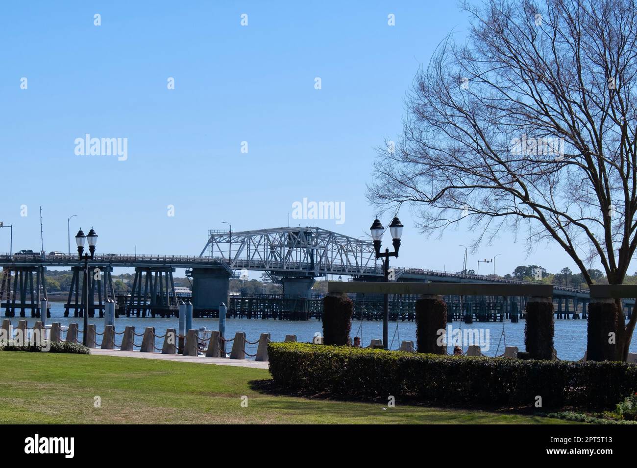 Richard V. Woods Memorial Bridge a Beaufort, South Carolina Foto Stock