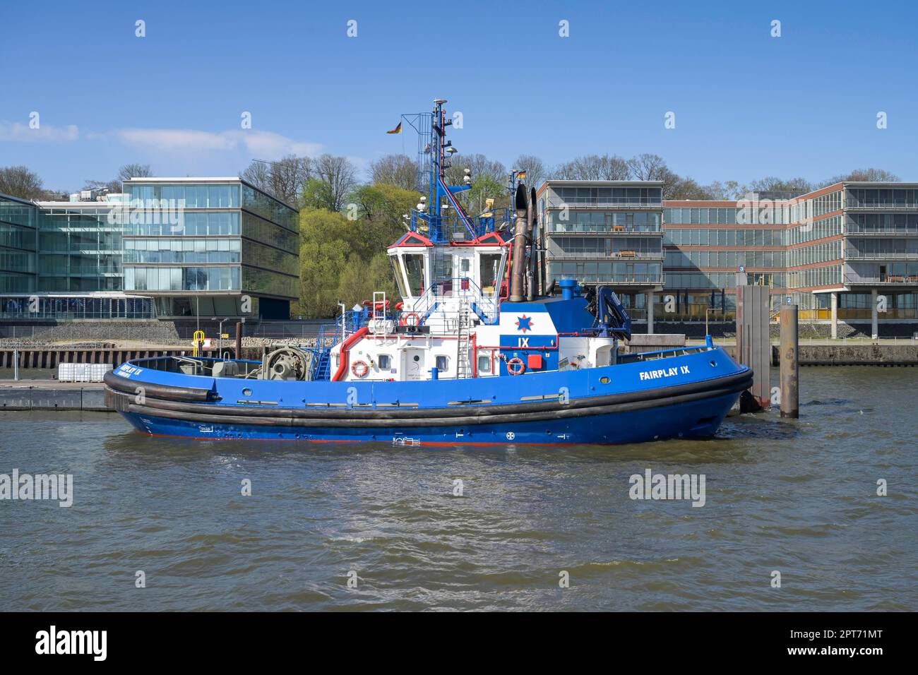 Tugboat, nuovo ponte di Tugboat, Neumuehlen, Amburgo, Germania Foto Stock