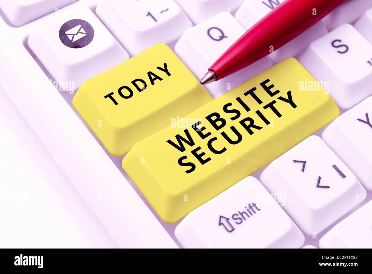 Scrittura a mano del testo sicurezza del Web site, componente critico di concetto del Internet per proteggere e proteggere i Web site Foto Stock