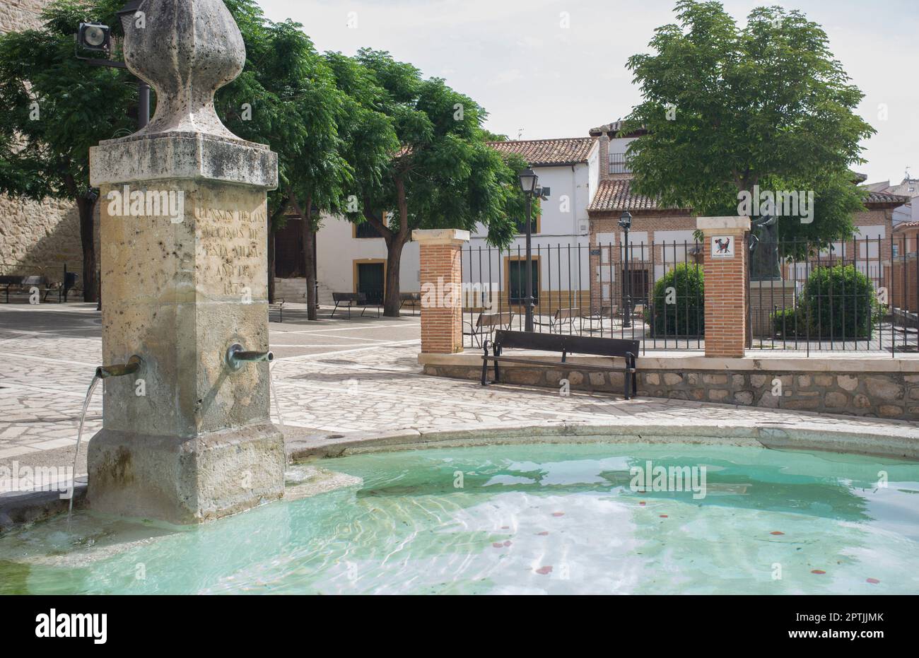 Tielmes, bellissima cittadina nella Contea di Las Vegas, Madrid, Spagna. La più antica fontana pubblica Foto Stock