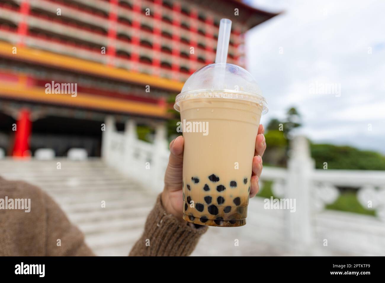 Nel Grand hotel potrai sorseggiare un tè al latte Foto Stock