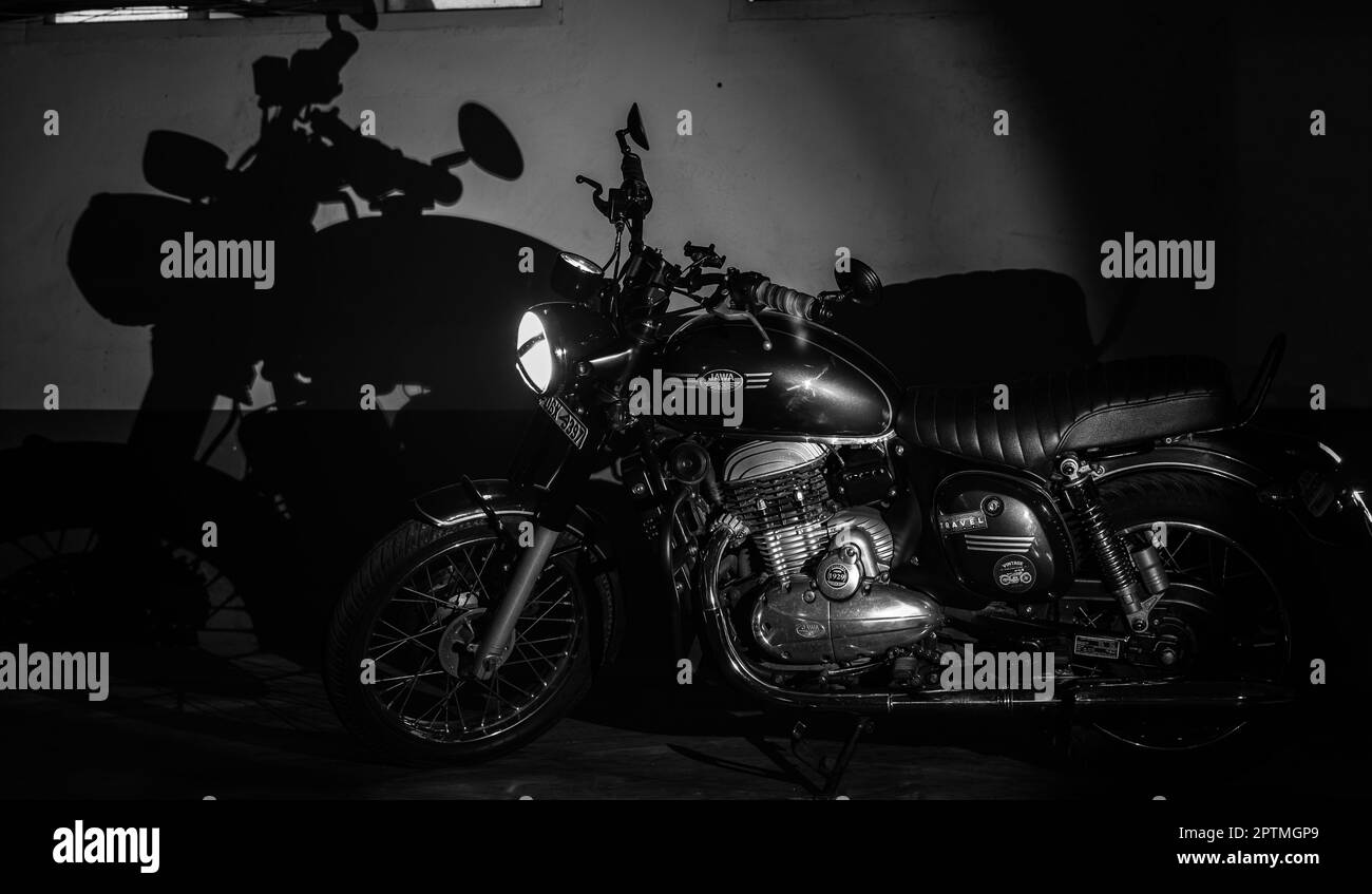 Motociclette al buio Foto Stock