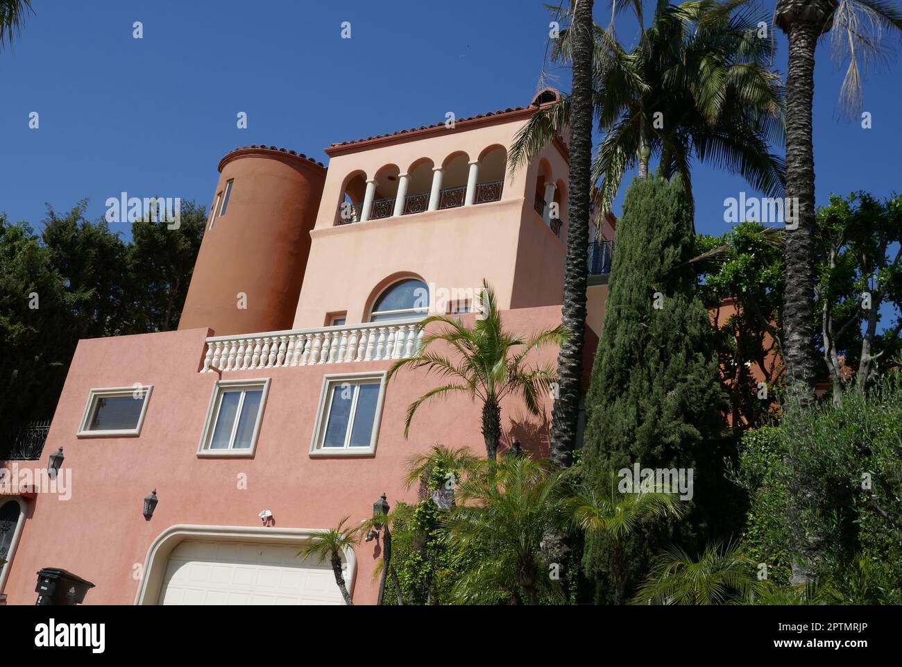 Los Angeles, California, USA 27th Aprile 2023 attrice Jane Withers e Pittore Francis Vreeland ex casa/casa a 2208 Live Oak Drive in the Oaks il 27 Aprile 2023 a Los Angeles, California, USA. Foto di Barry King/Alamy Stock Photo Foto Stock