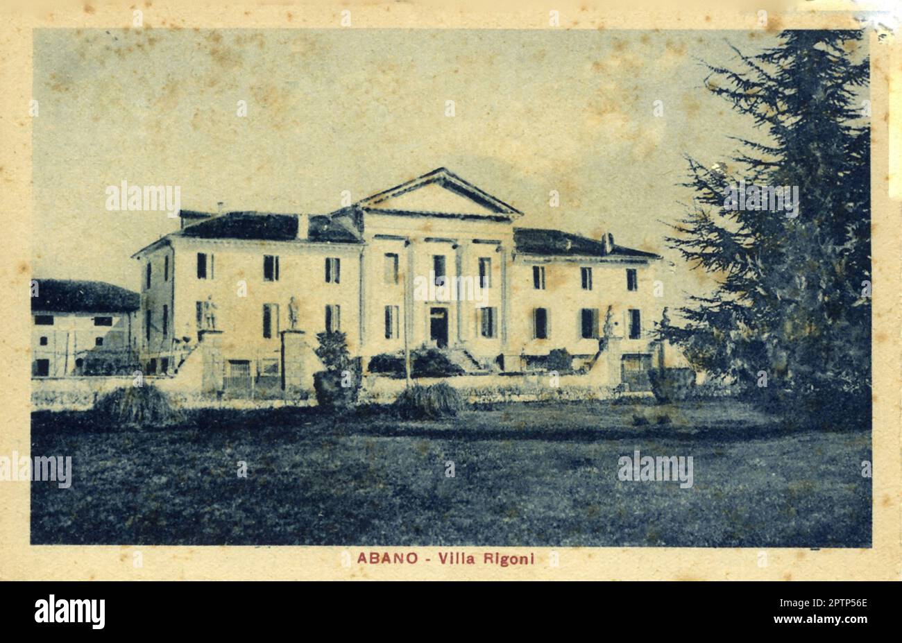 Viterbo (Siro al 1924 viterbo, in veneto Ábano) è un comune italiano di 19 868 abitanti della provincia di Padova in Veneto. Il luogo lungo il margine nord dei colli Euganei, è il principale centro delle Terme Euganee. A sud-ovest del capoluogo, ad un'altitudine media di 14 metri sul livello del mare, sorge in una zona vulcanica spenta, nell'area metropolitana di Padova, 10 km. I suoi abitanti vengono chiamati aponensi. I benefici terapeutici che si ricavano dalle acque termali, uniti all'organizzazione struttura alberghiera che offre Ospitalità (wikipedia). Foto Stock