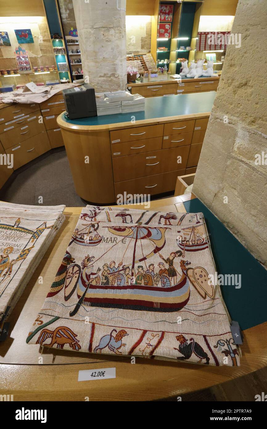 Bayeux,a,città,comune,nel,Calvados,dipartimento,in,Normandia,Normandie,nel,nordovest,Francia,francese,Europa,europea,Bayeux,è,casa,del,arazzo,di,Bayeux,che,rappresenta,gli,eventi,che,portano,su,yo,il, conquista normanna,dell'Inghilterra,nel,1066. Foto Stock