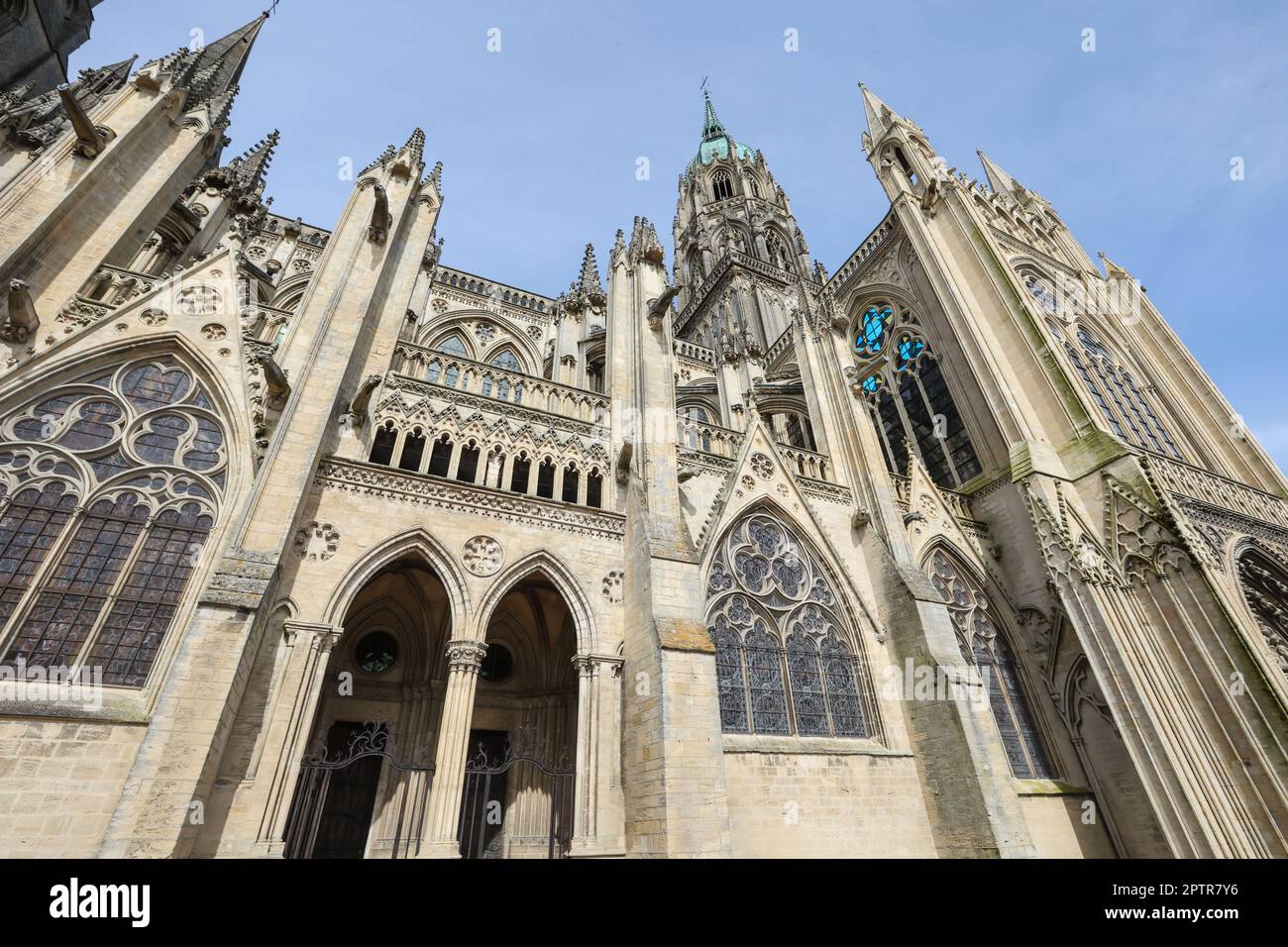 Cattedrale di Bayeux,conosciuta anche come,Cattedrale di nostra Signora di Bayeux,Notre Dame de Bayeux,is,a,gotica,chiesa,cattolica,romana,situata,nel,centro,di,Bayeux,a,città,comune,nel,Calvados,dipartimento,in,Normandia,Normandie,in,nordoccidentale,Francia,francese,Europa,europea,Bayeux,è,casa,fino,arazzo,fino,alla,ricerca,normanna,che,fino,arazzo,fino,che,fino,fino,la,la,ricerca,Bayeux,che,fino,la,arazzo,Bayeux,fino,fino,fino,che,la,Bayeux,fino, Foto Stock