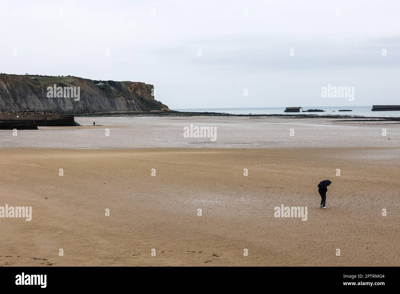 Operazione Mulberry,Mulberry,artificiale,portabile,porto,porto,resti,da,WW II,seconda Guerra Mondiale,spiaggia,AT,Gold Beach,Arromanches,Arromanches-les-Bains,Normandia,Normandie,Francia,francese,Europa,europea,Calvados,dipartimento,Normandia,Francia,francese,Europa,europea, Foto Stock