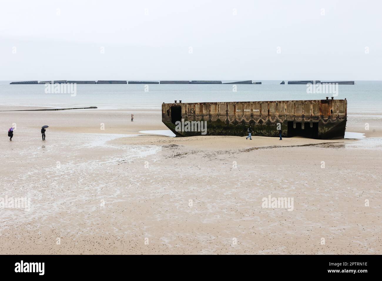 Operazione Mulberry,Mulberry,artificiale,portabile,porto,porto,resti,da,WW II,seconda Guerra Mondiale,spiaggia,AT,Gold Beach,Arromanches,Arromanches-les-Bains,Normandia,Normandie,Francia,francese,Europa,europea,Calvados,dipartimento,Normandia,Francia,francese,Europa,europea, Foto Stock