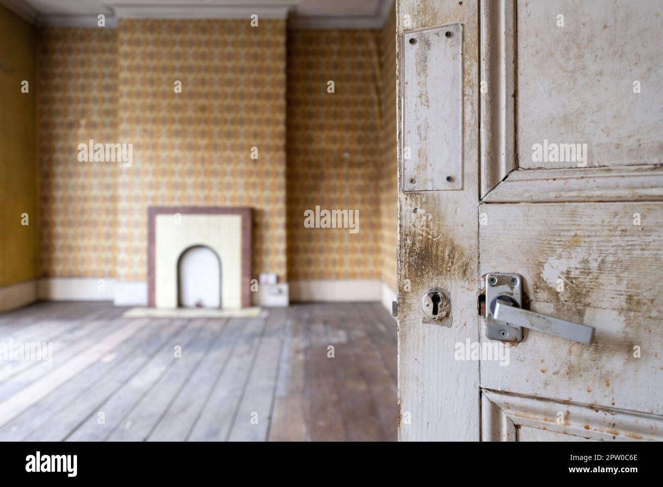 Foto interna di una Casa non modernizzata a Londra Sud. Foto Stock
