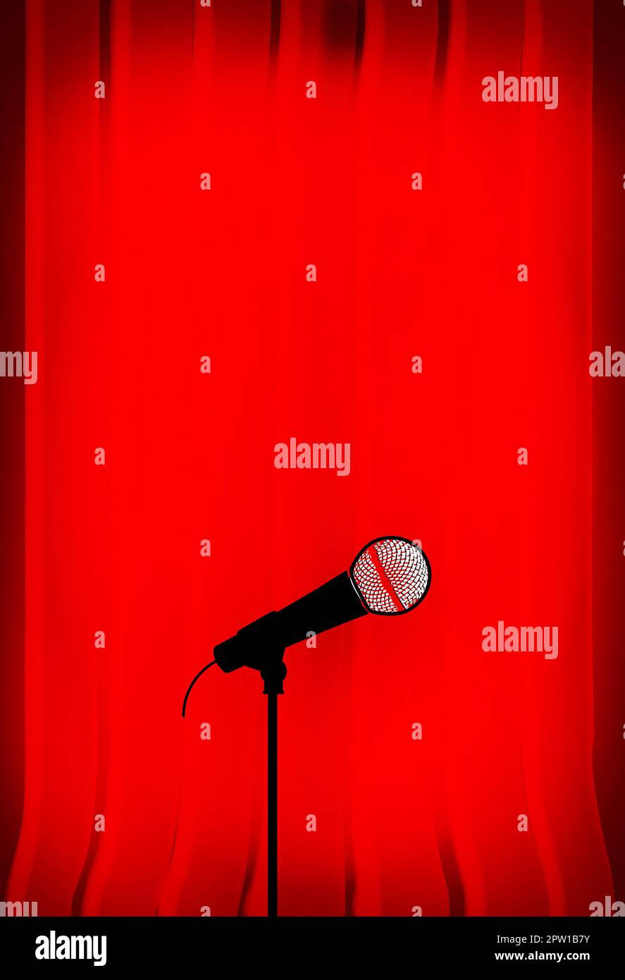 Rosso scuro tende con un faretto su un microfono radio con un pallido spazio copia Foto Stock