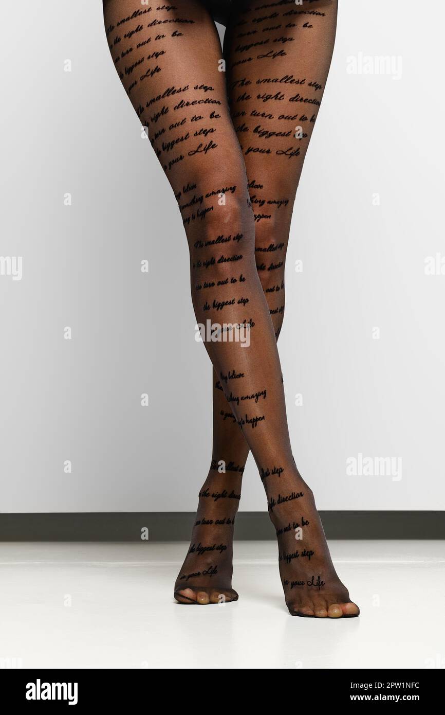 Female legs with pantyhose immagini e fotografie stock ad alta risoluzione  - Alamy