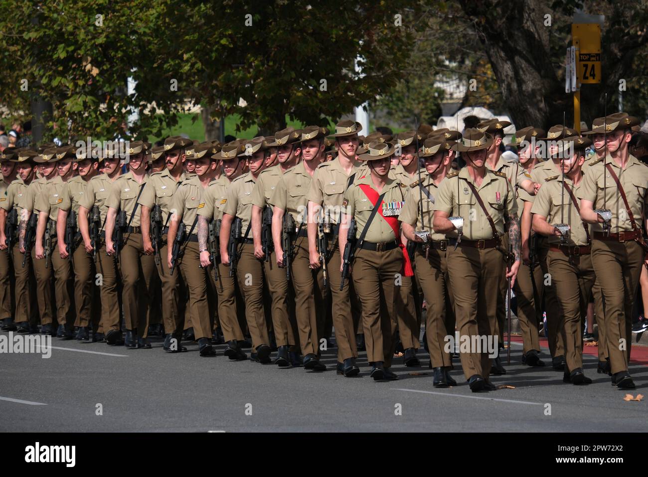 Il 2023° giorno di marcia Anzac ad Adelaide Australia Foto Stock