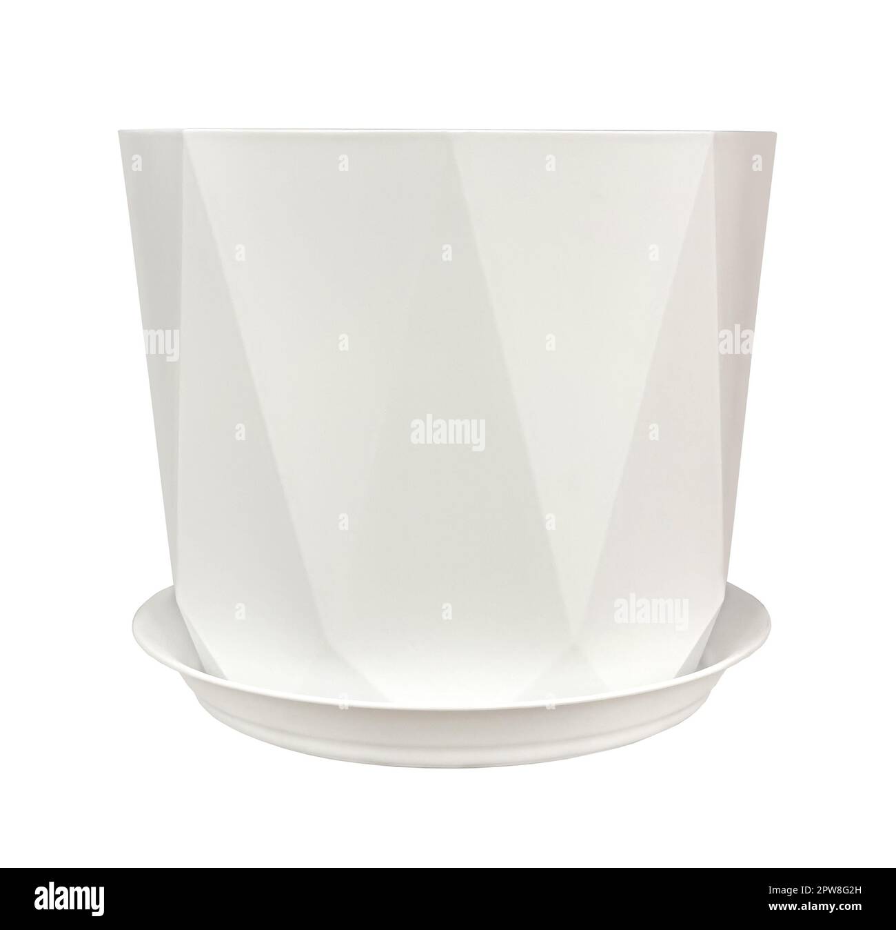 Vaso di fiori di plastica bianca isolato sullo sfondo bianco Foto Stock