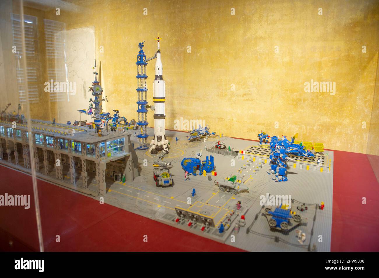 28 aprile 2023 - Italia, Lombardia, Monza - Mostra "i Love Lego" di diorami costruiti con mattoni Lego esposti nella Villa reale di Mo Foto Stock