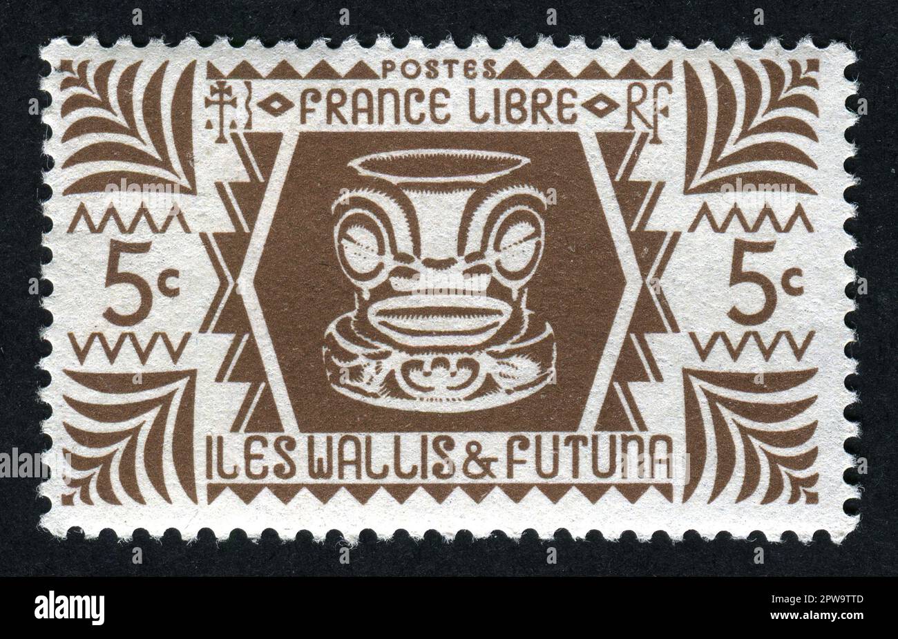 1944. Francobollo da 5 centesimi per Wallis e Futuna Islands emesso nel 1944, durante la seconda guerra mondiale dalla libera amministrazione francese. Foto Stock