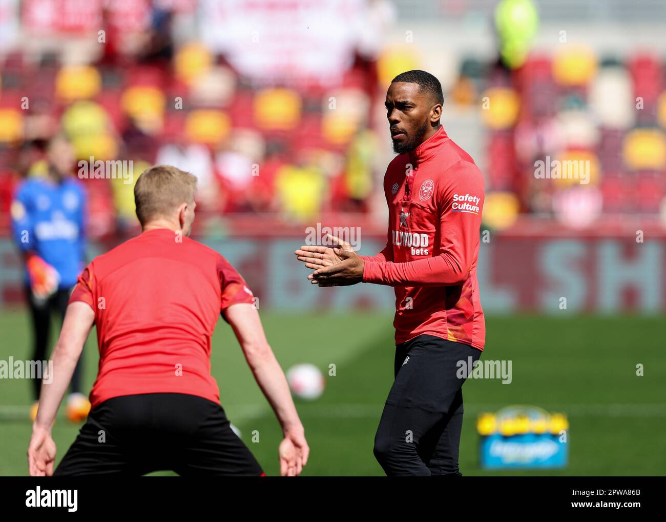 29th aprile 2023; GTECH Community Stadium, Brentford, Londra, Inghilterra; Premier League Football, Brentford contro Nottingham Forest; Ivan Toney di Brentford riscaldamento Foto Stock