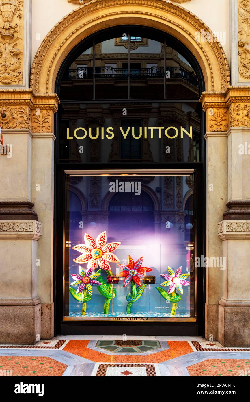 Tienda de Louis Vuitton, la Galleria Vittorio Emanuele II, Milán