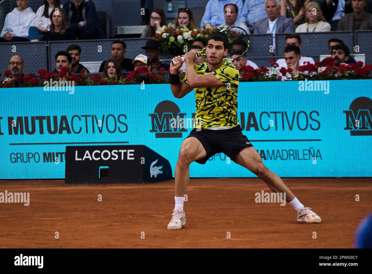 Madrid, Spagna. 30th Apr, 2023. Tennis: Mutua Madrid torneo di tennis aperto - Madrid, individuale, uomini: Carlos Alcaraz (ESP) V Grigor Dimitrov (BUL). Credit: EnriquePSans/Alamy Live News Foto Stock