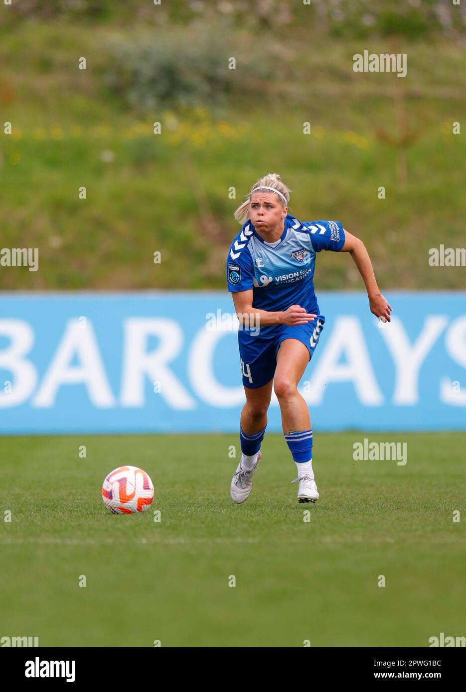 Lewes, Regno Unito. 30th Apr, 2023. Lewes, Inghilterra, 30th 2023 aprile: Becky Salicki (14 Durham) in azione durante la partita di football della fa Womens Championship tra Lewes e Durham al Dripping Pan di Lewes, Inghilterra. (James Whitehead/SPP) Credit: SPP Sport Press Photo. /Alamy Live News Foto Stock