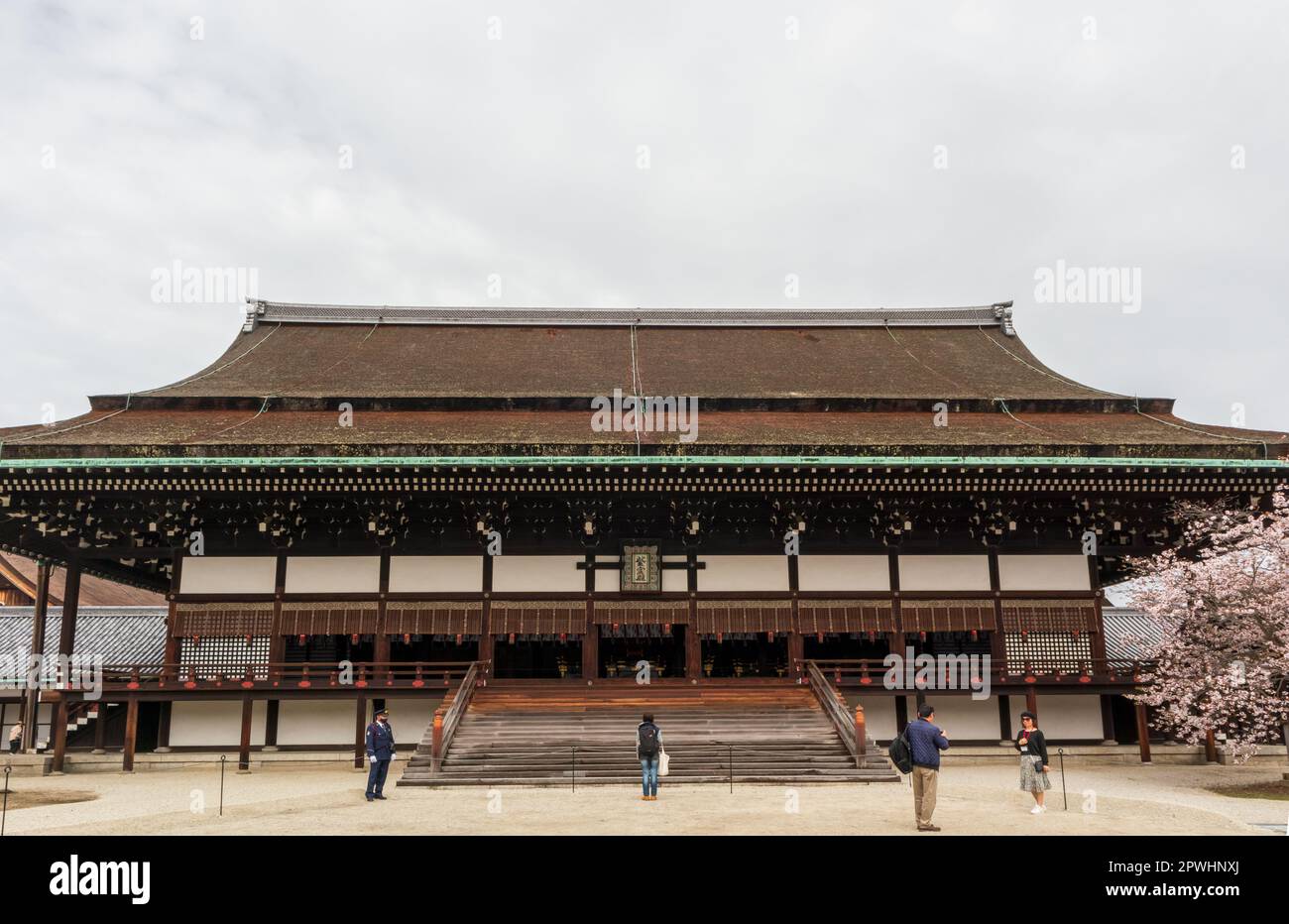 Kyoto, Giappone - 25 marzo 2023: Palazzo Imperiale e Parco. Giardino Nazionale Gyoen di Kyoto, Giappone Foto Stock