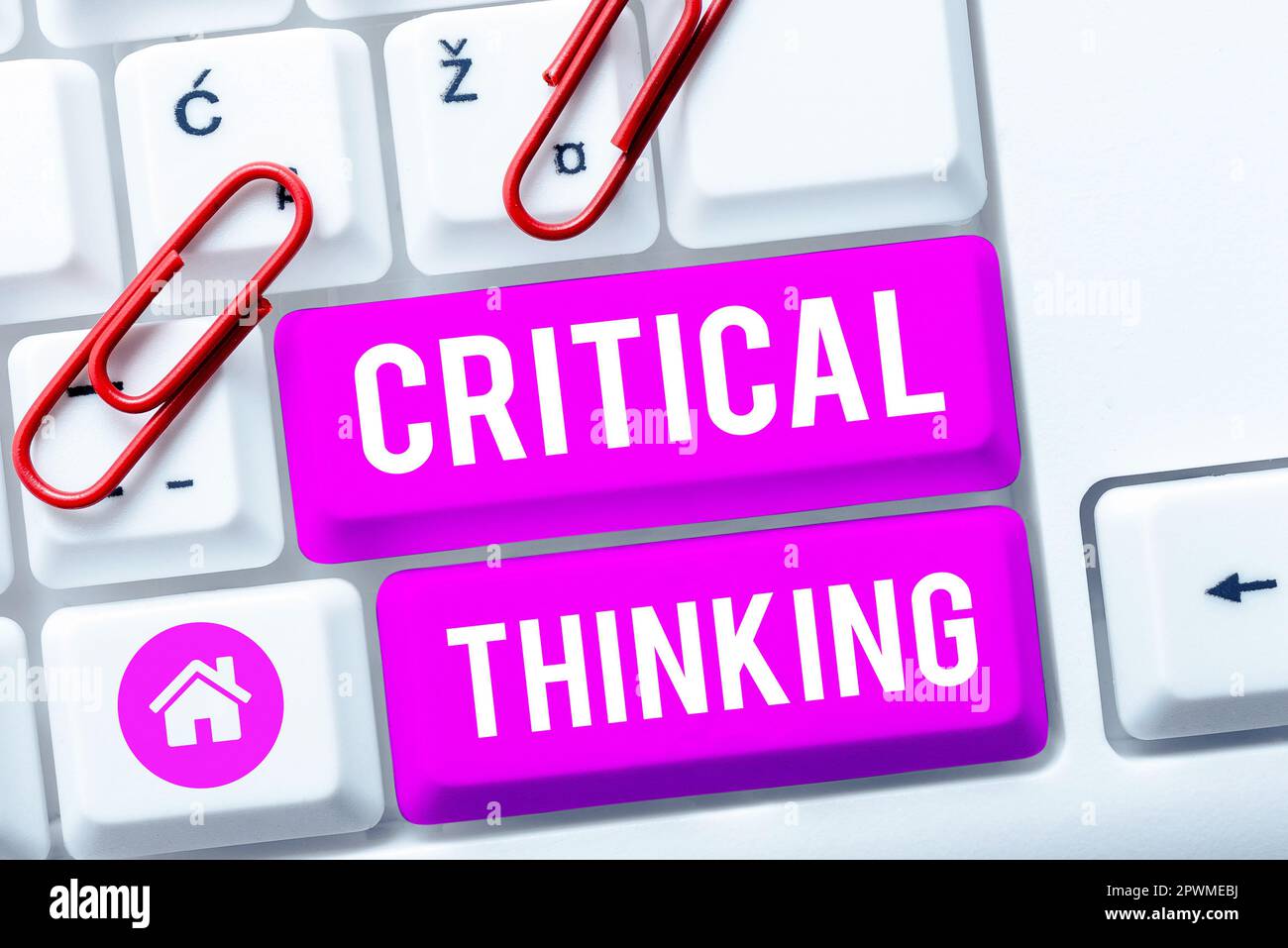 Didascalia di testo che presenta il pensiero critico, la sequenza di concetti aziendali delle fasi di un progetto che richiede più tempo Foto Stock
