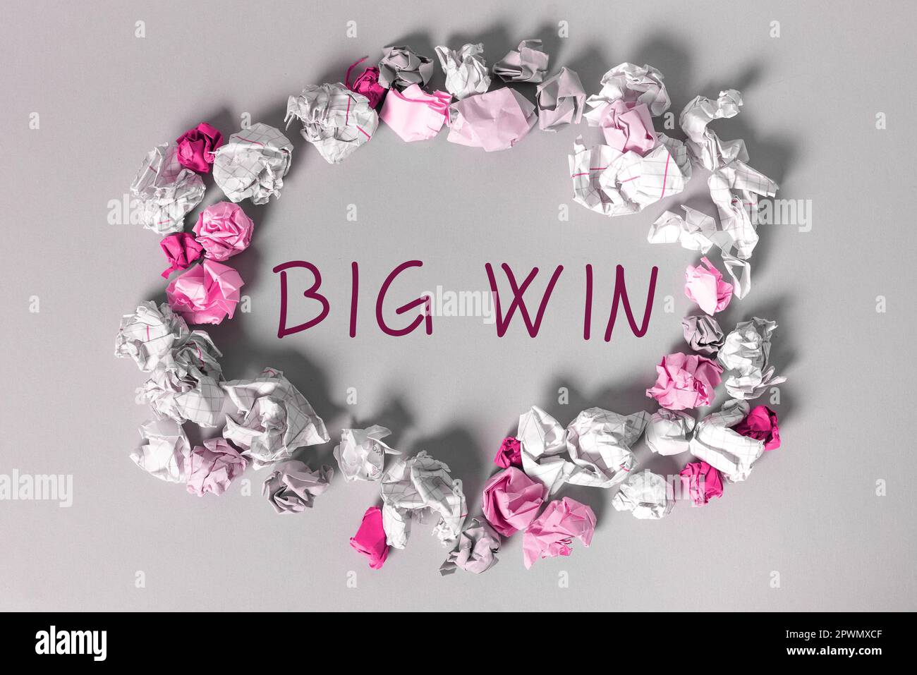 Didascalia testo Presentazione Big Win, foto concettuale dopo aver vinto un importante premio denaro vinto dal successo in un gioco Foto Stock