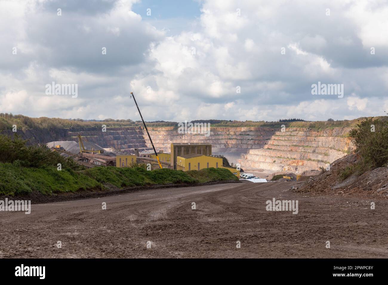 Whatley Quarry aperto giorno. Cava di calcare Hanson plc, Frome, Somerset, Inghilterra, Regno Unito Foto Stock