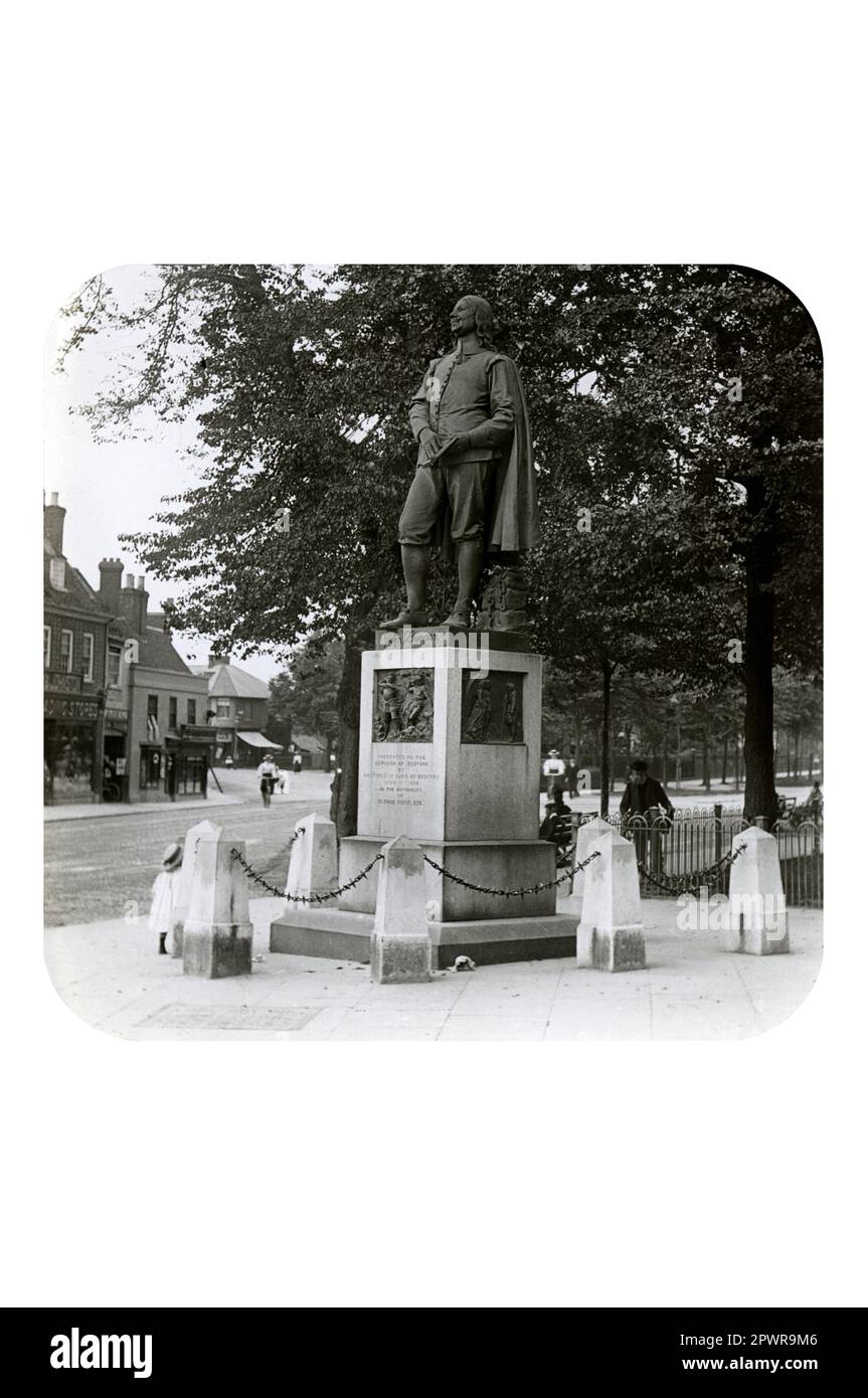 Statua di John Bunyan, Bedford. 1890s Foto Stock