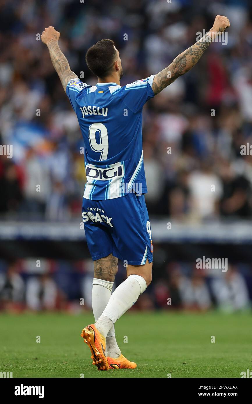 BARCELLONA, SPAGNA - 30 APRILE: Joselu di RCD Espanyol durante la partita la Liga Santander tra RCD Espanyol e Getafe CF allo stadio RCDE il 30 aprile 2023 a Barcellona, Spagna (Foto di David Ramirez/ Dax Images) Foto Stock