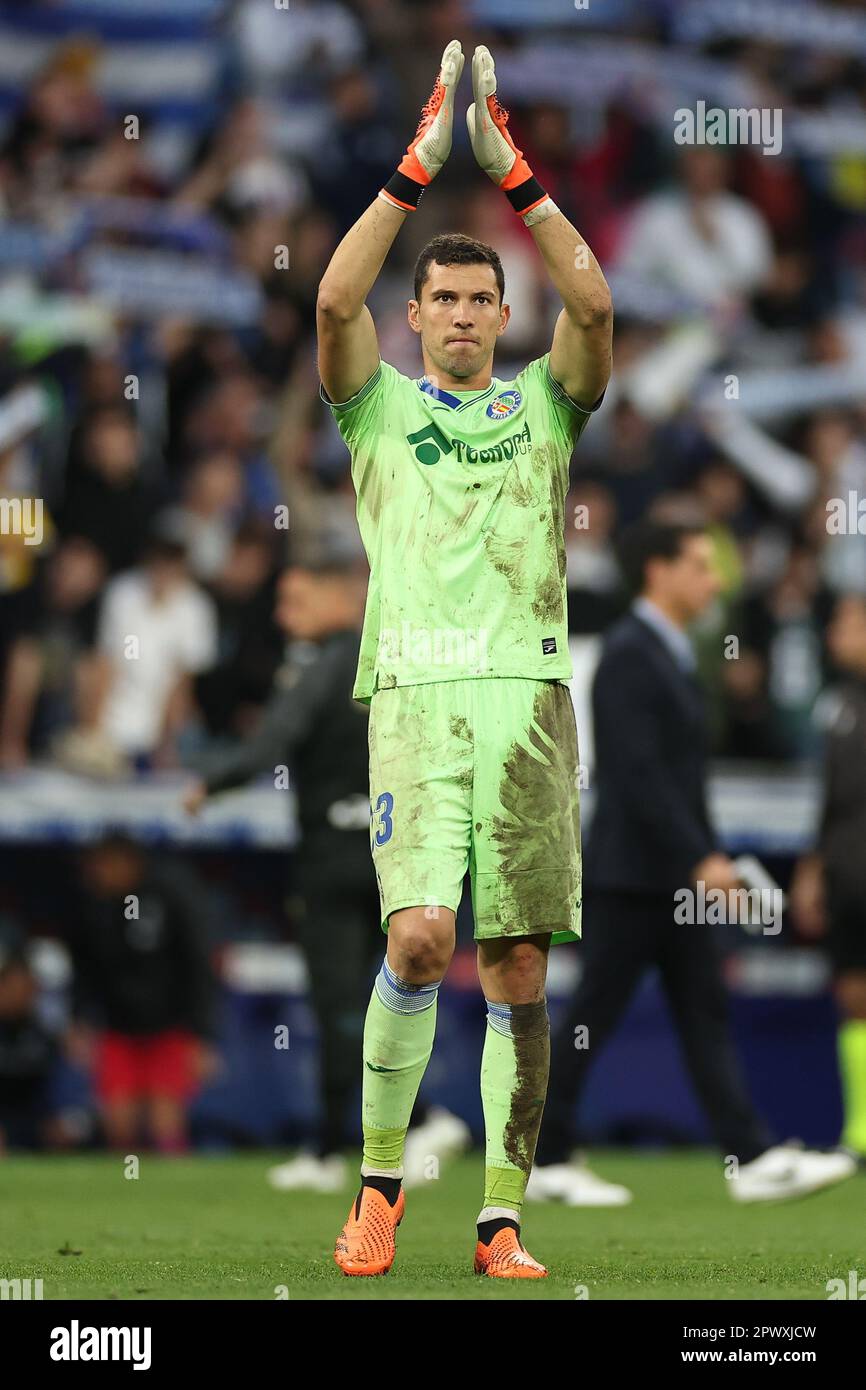 BARCELLONA, SPAGNA - 30 APRILE: David Soria di Getafe CF durante la partita la Liga Santander tra RCD Espanyol e Getafe CF allo stadio RCDE il 30 aprile 2023 a Barcellona, Spagna (Foto di David Ramirez/ Dax Images) Foto Stock