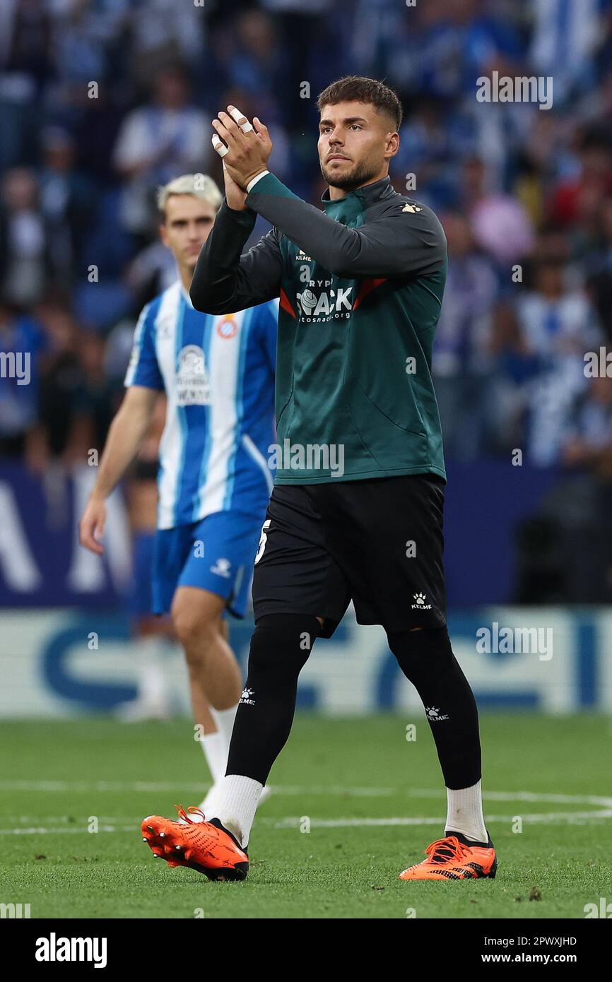 BARCELLONA, SPAGNA - 30 APRILE: Alvaro Fernandez di RCD Espanyol durante la partita la Liga Santander tra RCD Espanyol e Getafe CF allo stadio RCDE il 30 aprile 2023 a Barcellona, Spagna (Foto di David Ramirez/ Dax Images) Foto Stock
