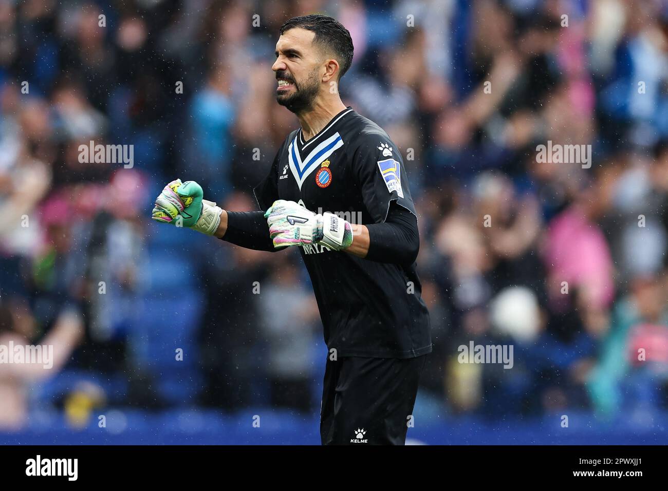 BARCELLONA, SPAGNA - APRILE 30: Fernando Pacheco di RCD Espanyol celebra un gol durante la partita la Liga Santander tra RCD Espanyol e Getafe CF allo Stadio RCDE il 30 Aprile 2023 a Barcellona, Spagna (Foto di David Ramirez/ Dax Images) Foto Stock