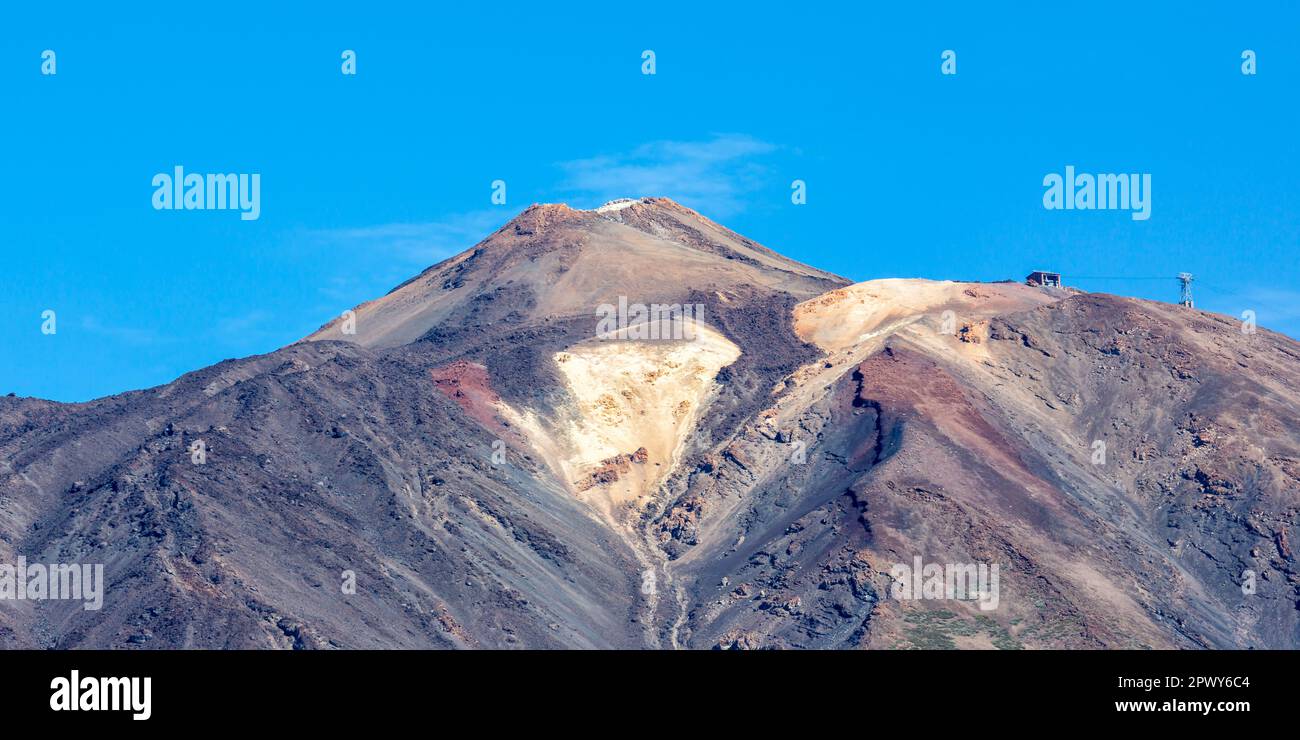 Picco del vulcano Teide sull'isola di Tenerife sulle Isole Canarie panorama viaggiare montagna più alta in Spagna Foto Stock