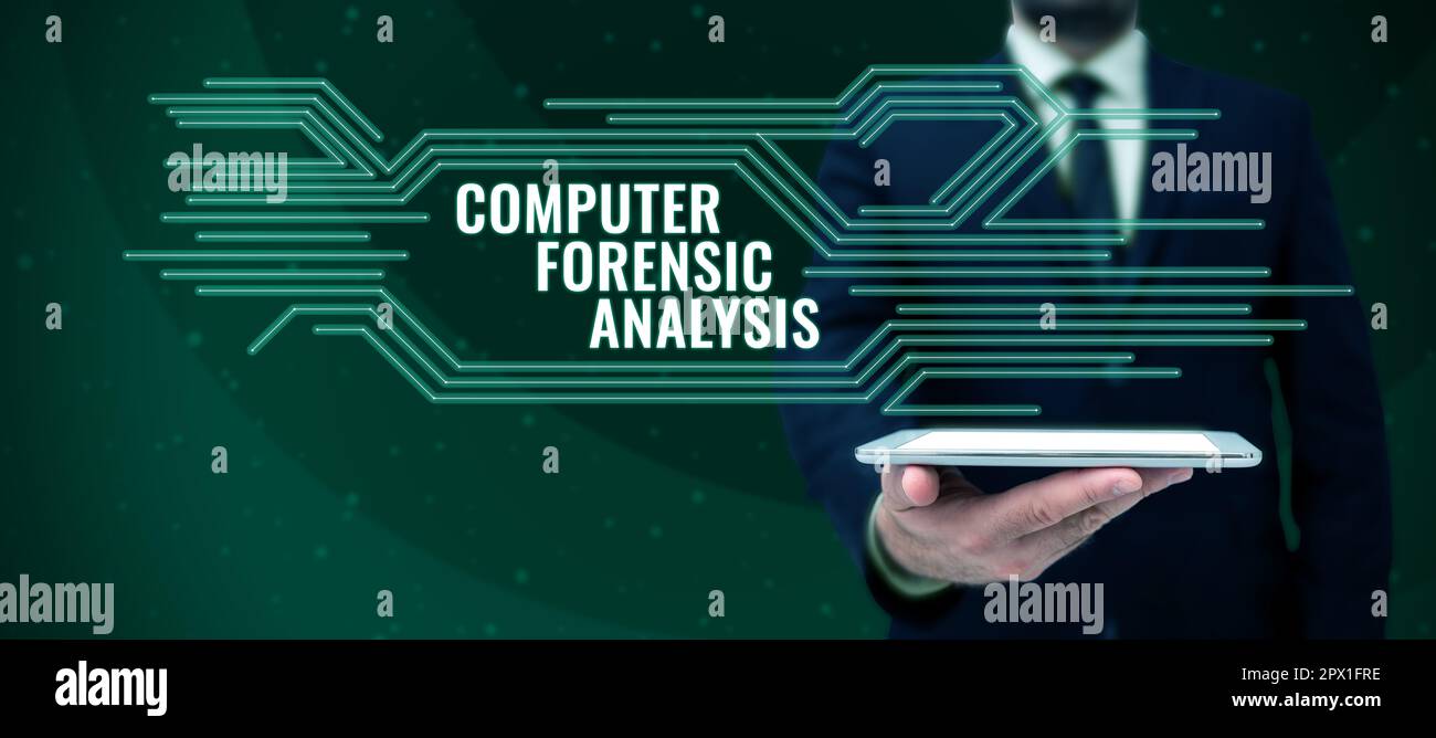 Scrittura a mano di testo computer analisi forense, prove fotografiche concettuali trovate nei computer e nei supporti di archiviazione Foto Stock