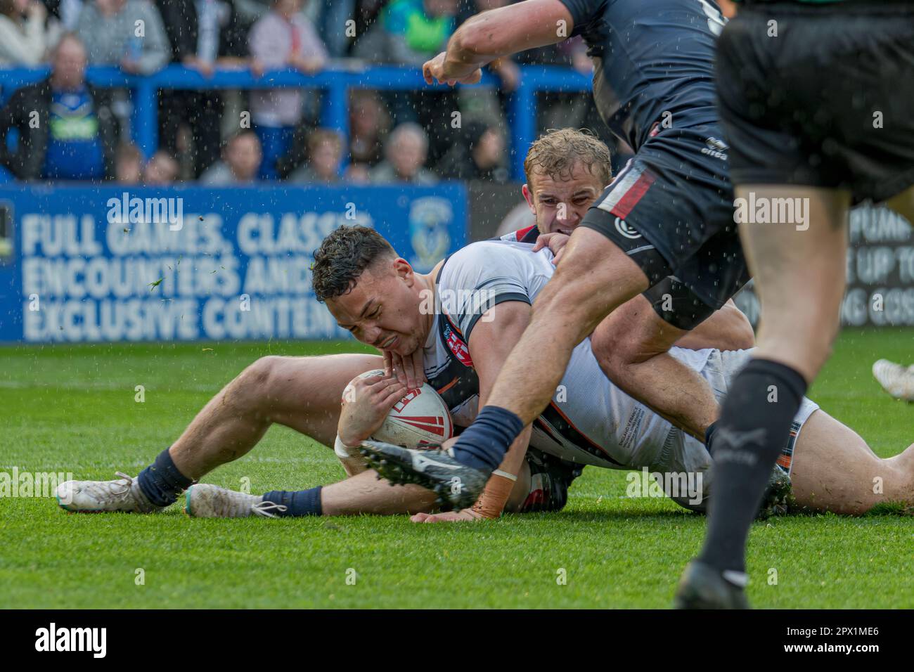 Stadio Halliwell Jones, Warrington, Inghilterra. 29th aprile 2023. Inghilterra / Francia, Rugby League, Mid-Season International. Credito: Mark Percy/Alamy Foto Stock